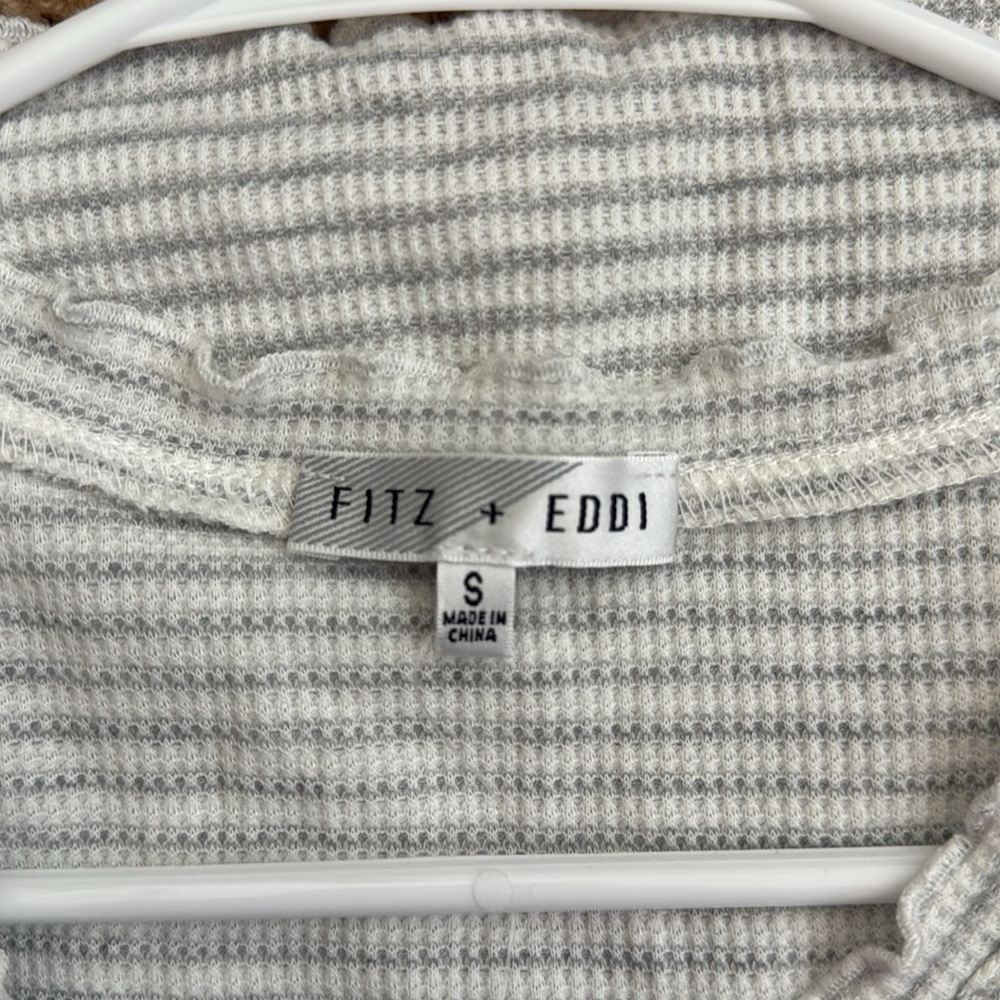 NEW: Buckle Fitz & Eddi stripped short sleeve top - Picture 3 of 4